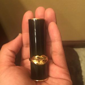 Estée Lauder lipstick